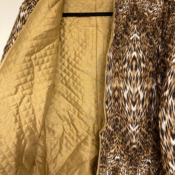 Quilted Bomber AnimalPrint Reversible Blazer - Picture 4 of 8